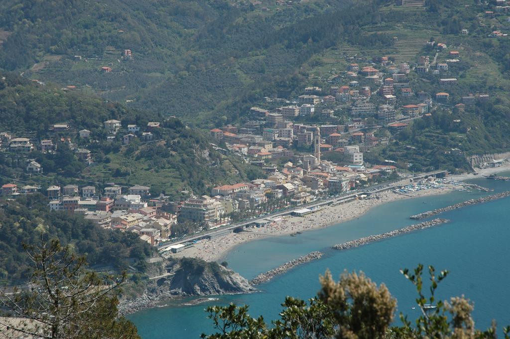 Primo Piano Bed & Breakfast Moneglia Bagian luar foto