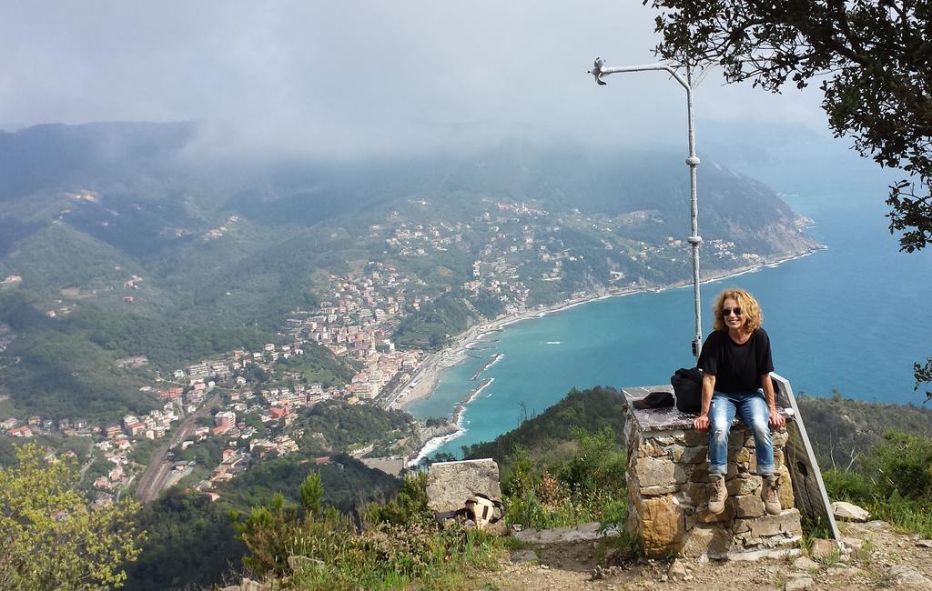 Primo Piano Bed & Breakfast Moneglia Bagian luar foto